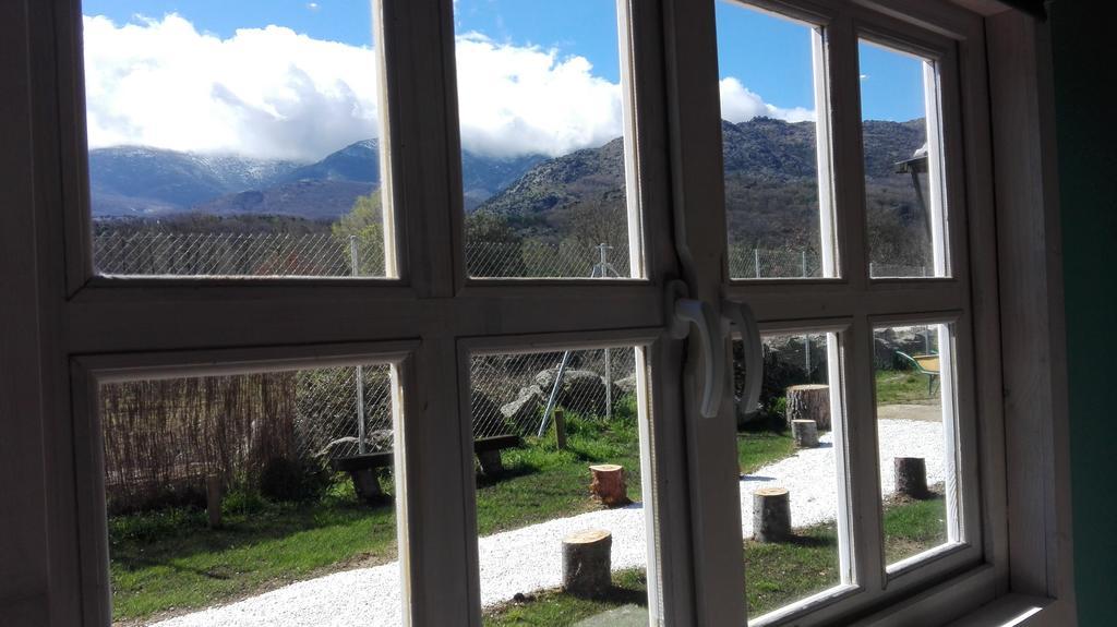La Cabana Del Alberche Navaluenga Esterno foto